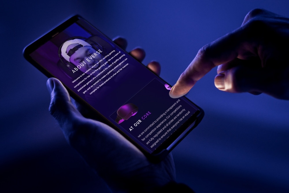 project-everse-exclusives-web-Mockups-03-mobile