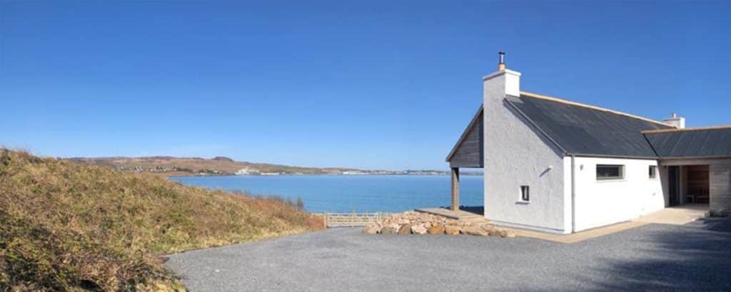 tourist booking website on Islay